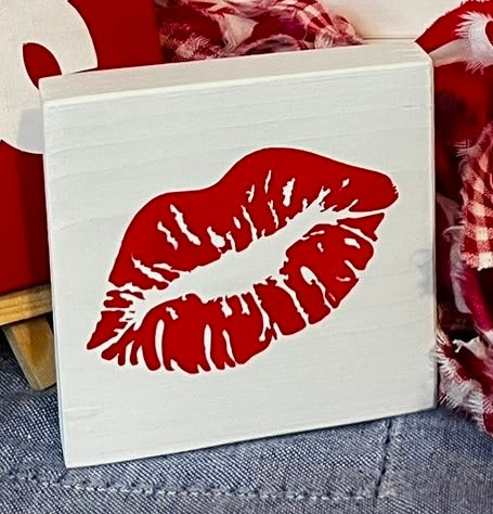 Red Lips sign
