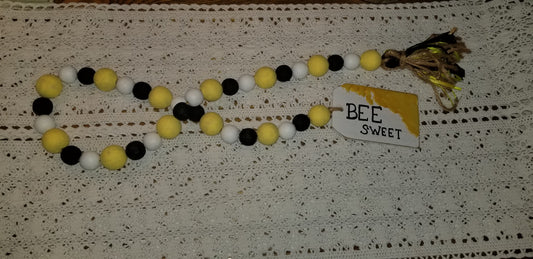 Bee-inspired Beaded Garland